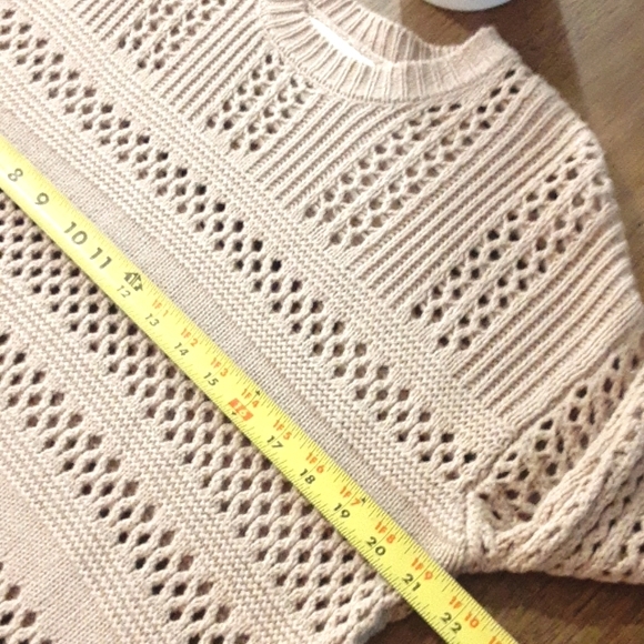 Sweater Size S - Picture 7 of 8